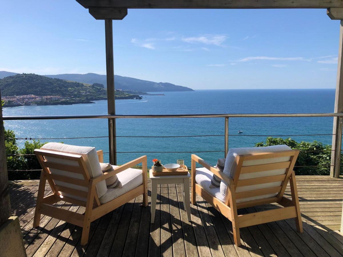 Adosado En La Costa Con Excelentes Vistas Al Estuario De Urdaibai Villa Mundaka Exterior photo